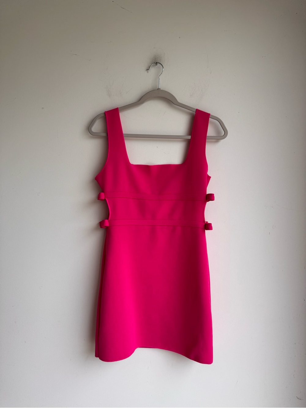 NWT Zara Hot Pink Cutout Mini Dress Side Buckle Bodycon Barbiecore Size Large - Picture 5 of 6
